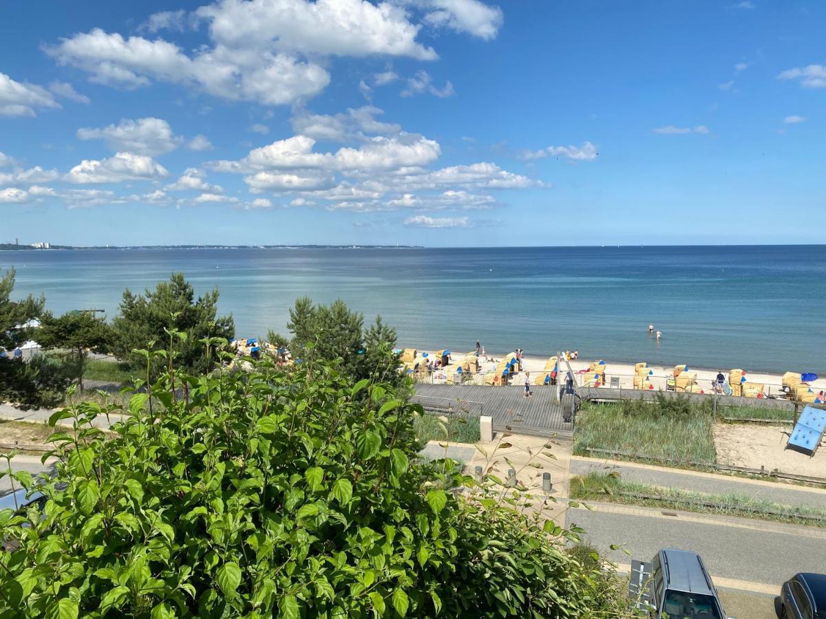 Moderne 3-Zi-Wohnung Mit Meerblick Direkt Am Strand Scharbeutz Exterior photo